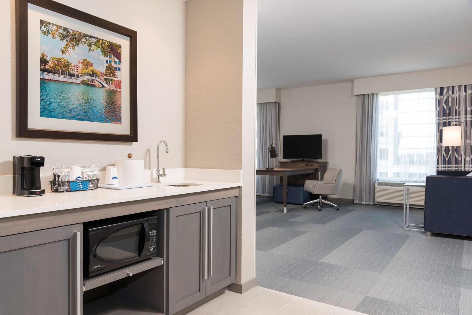 Hampton Inn & Suites Indianapolis-Keystone, In Extérieur photo